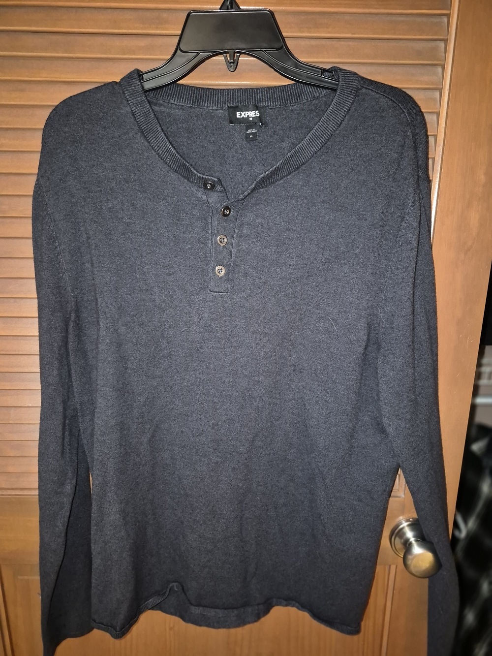 Express Men’s Charcoal Henley Long-Sleeve Shirt